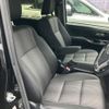 toyota voxy 2018 quick_quick_DBA-ZRR80W_0435176 image 7