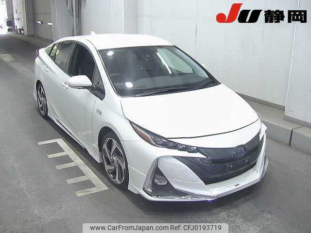 toyota prius-phv 2019 -TOYOTA--Prius PHV ZVW52--ZVW52-3143640---TOYOTA--Prius PHV ZVW52--ZVW52-3143640- image 1