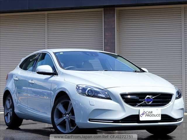 volvo v40 2015 -VOLVO 【神戸 302ﾔ7378】--Volvo V40 MB4164T--E2156290---VOLVO 【神戸 302ﾔ7378】--Volvo V40 MB4164T--E2156290- image 1