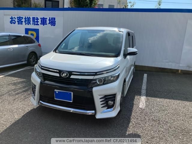 toyota voxy 2014 -TOYOTA--Voxy DBA-ZRR80W--ZRR80-0071073---TOYOTA--Voxy DBA-ZRR80W--ZRR80-0071073- image 2