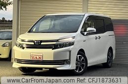 toyota voxy 2015 CFJ1873631