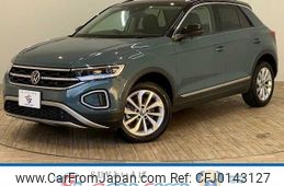 volkswagen volkswagen-others 2023 -VOLKSWAGEN--VW T-Roc 3DA-A1DFF--WVGZZZA1ZPV514693---VOLKSWAGEN--VW T-Roc 3DA-A1DFF--WVGZZZA1ZPV514693-