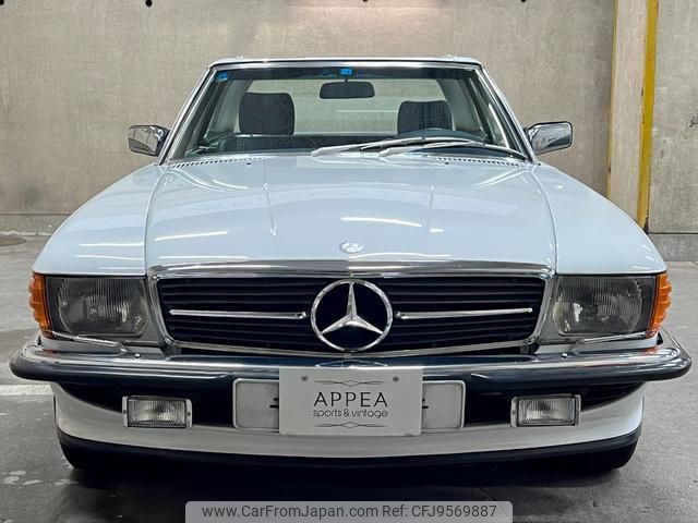 mercedes-benz sl-class 1987 GOO_JP_700057071230240222001 image 2