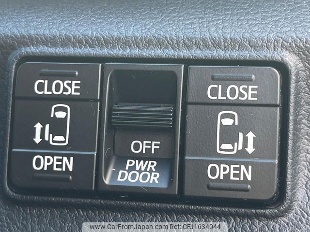 toyota sienta 2017 CFJ1634044 image 2