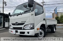 hino dutro 2017 CFJ1774113