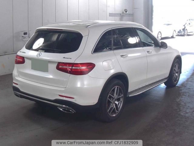 mercedes-benz glc-class 2019 CFJ1832909 image 2