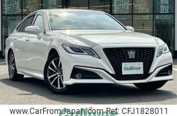toyota crown 2018 CFJ1828011