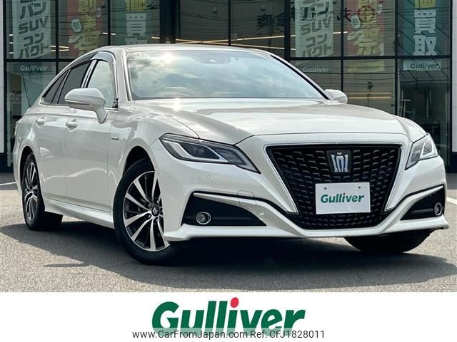 toyota crown 2018 CFJ1828011 image 1