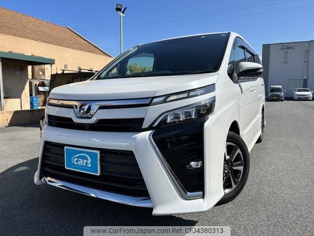 toyota voxy 2017 quick_quick_DBA-ZRR80W_ZRR80-0364568 image 1