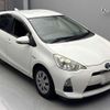 toyota aqua 2013 CFJ1588179 image 1
