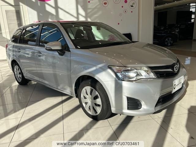 toyota corolla-fielder 2013 -TOYOTA--Corolla Fielder DBA-NZE161G--NZE161-7078763---TOYOTA--Corolla Fielder DBA-NZE161G--NZE161-7078763- image 1