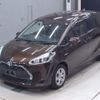 toyota sienta 2019 -TOYOTA--Sienta NHP170G-7192582---TOYOTA--Sienta NHP170G-7192582- image 1