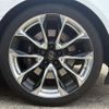 lexus lc 2018 CFJ1762367 image 11