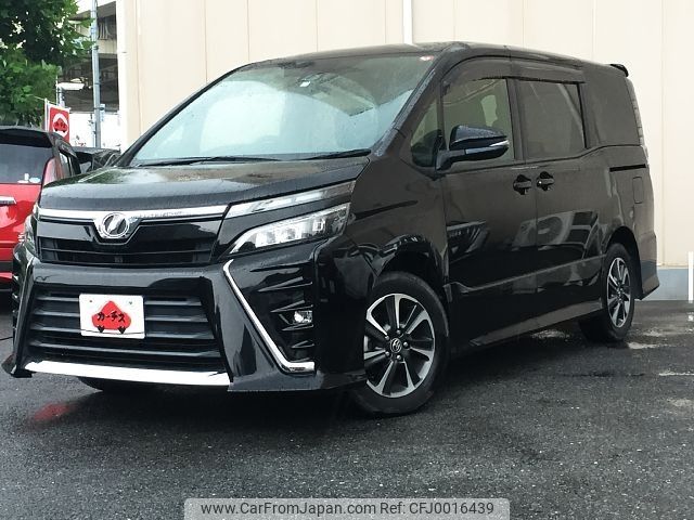 toyota voxy 2017 -TOYOTA--Voxy DBA-ZRR80W--ZRR80-0367336---TOYOTA--Voxy DBA-ZRR80W--ZRR80-0367336- image 1