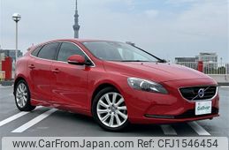 volvo v40 2014 CFJ1546454