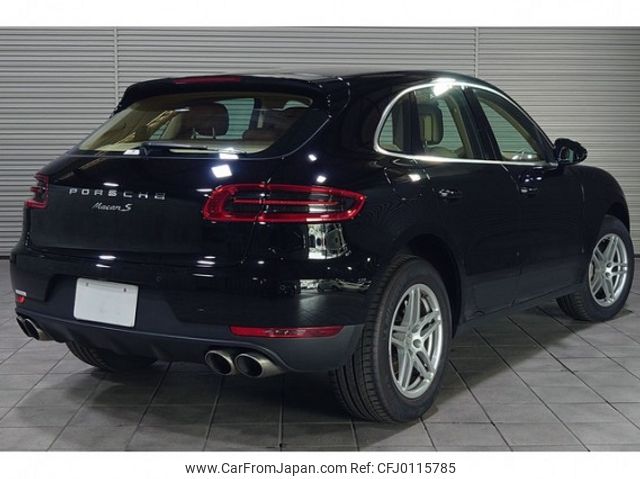 porsche macan 2016 quick_quick_ABA-95BCTM_WP1ZZZ95ZHLB20860 image 2