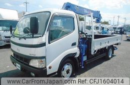 hino dutro 2003 CFJ1604014