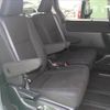 toyota voxy 2017 quick_quick_DBA-ZRR80G_ZRR80-0291741 image 17