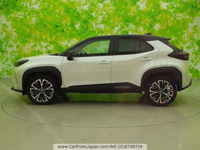 toyota yaris-cross 2023 quick_quick_5BA-MXPB10_MXPB10-3026653 image 2