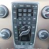 volvo v40 2014 646828-Y2025060314F-21 image 8