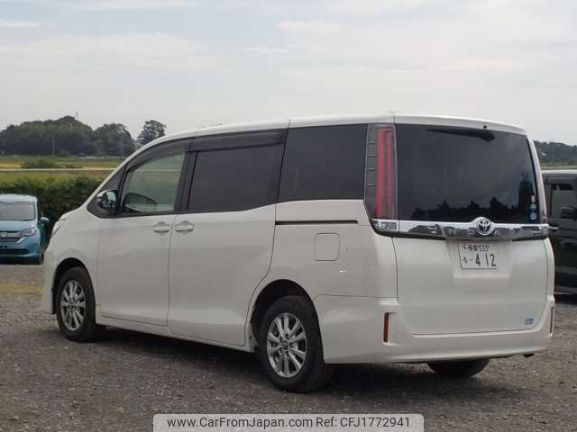 toyota noah 2017 CFJ1772941 image 2