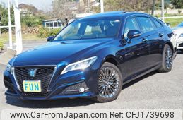 toyota crown 2021 CFJ1739698