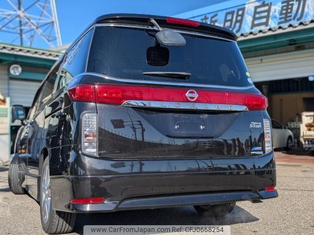 nissan elgrand 2011 quick_quick_DBA-TNE52_TNE52-002057 image 2