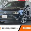 volkswagen tiguan 2017 -VOLKSWAGEN--VW Tiguan 5NCZE--JW820117---VOLKSWAGEN--VW Tiguan 5NCZE--JW820117- image 1