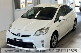 toyota prius 2014 -TOYOTA--Prius ZVW30-1825858---TOYOTA--Prius ZVW30-1825858-