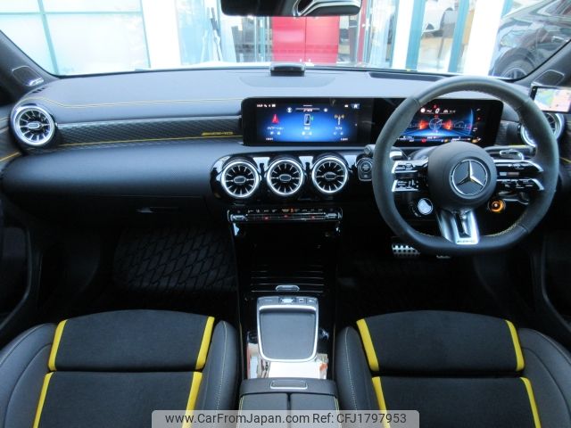 mercedes-benz amg 2024 CFJ1797953 image 2