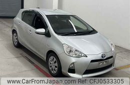 toyota aqua 2013 -TOYOTA--AQUA NHP10-6208205---TOYOTA--AQUA NHP10-6208205-