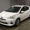 toyota aqua 2012 CFJ1568298 image 1