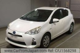 toyota aqua 2012 CFJ1568298