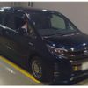 toyota noah 2018 quick_quick_DAA-ZWR80W_0342949 image 4