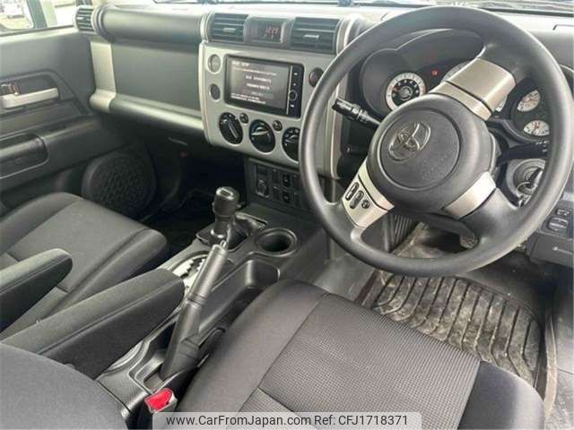 toyota fj-cruiser 2013 CFJ1718371 image 2