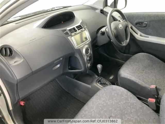 toyota vitz 2009 TE523 image 2