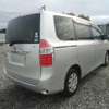 toyota noah 2008 18145C image 8