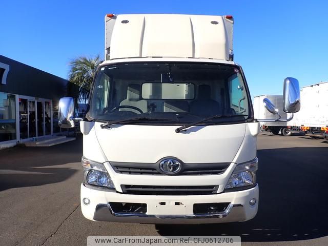 toyota dyna-truck 2017 GOO_NET_EXCHANGE_0402607A30241228W002 image 2