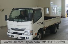 hino dutro 2015 -HINO--Hino Dutoro XZC605M-0011222---HINO--Hino Dutoro XZC605M-0011222-