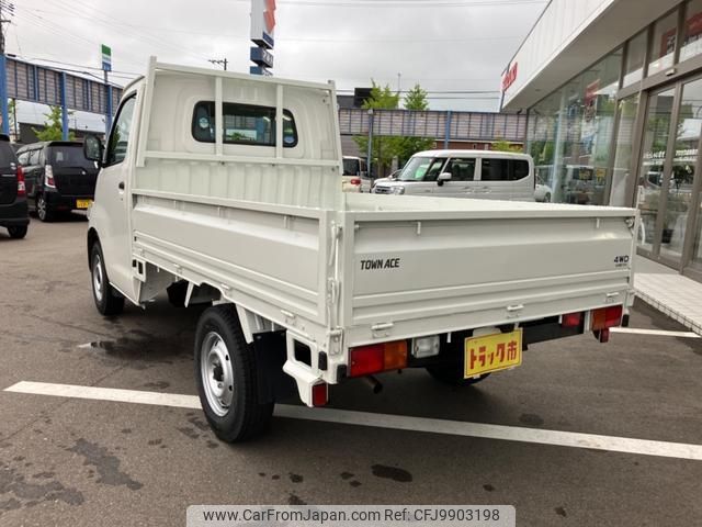 toyota townace-truck 2020 -TOYOTA--Townace Truck S413U--0000395---TOYOTA--Townace Truck S413U--0000395- image 2