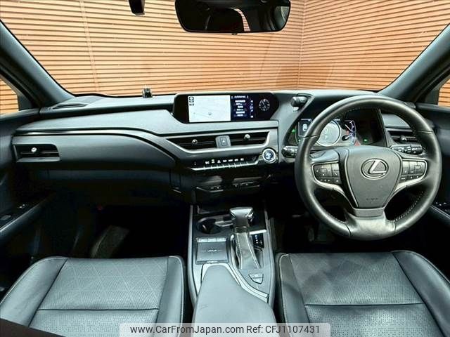lexus ux 2020 -LEXUS--Lexus UX 6AA-MZAH10--MZAH10-2070050---LEXUS--Lexus UX 6AA-MZAH10--MZAH10-2070050- image 2