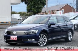 volkswagen passat-variant 2018 CFJ1764591