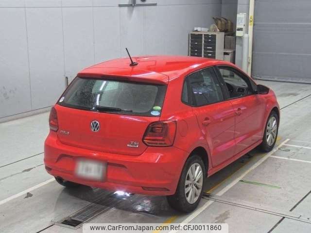 volkswagen polo 2017 -VOLKSWAGEN--VW Polo DBA-6RCJZ--WVWZZZ6RZHU090477---VOLKSWAGEN--VW Polo DBA-6RCJZ--WVWZZZ6RZHU090477- image 2