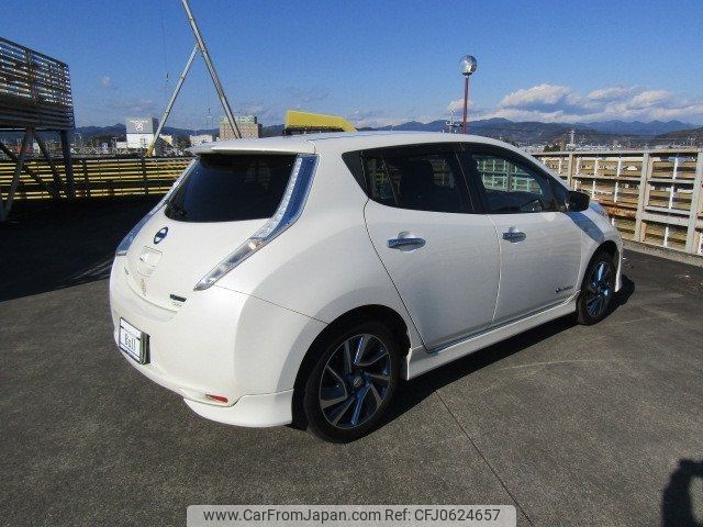 nissan leaf 2017 -NISSAN 【名変中 】--Leaf AZE0--217704---NISSAN 【名変中 】--Leaf AZE0--217704- image 2