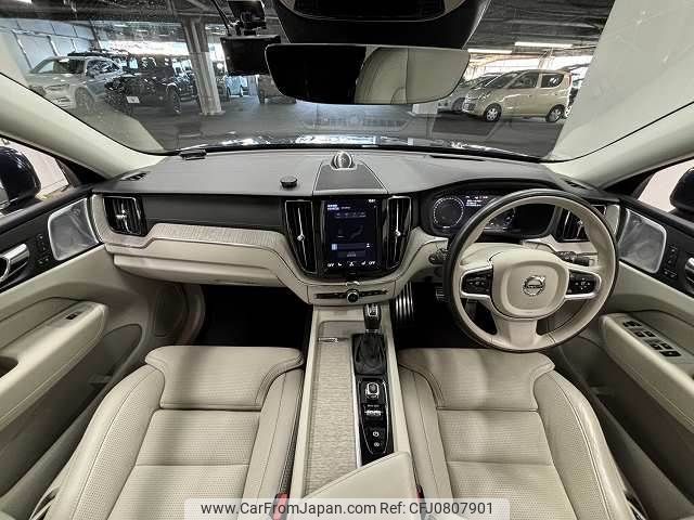 volvo xc60 2019 -VOLVO--Volvo XC60 DBA-UB420XCA--YV1UZ10MCK1338525---VOLVO--Volvo XC60 DBA-UB420XCA--YV1UZ10MCK1338525- image 2