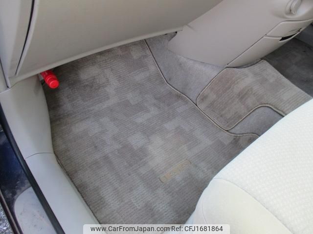 toyota isis 2014 CFJ1681864 image 2