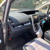toyota voxy 2010 CFJ1663814 image 10