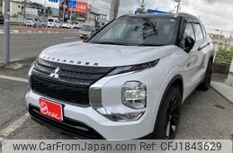 mitsubishi outlander-phev 2023 CFJ1843629