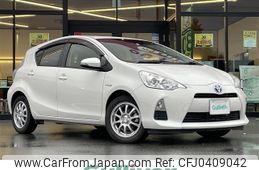 toyota aqua 2014 -TOYOTA--AQUA DAA-NHP10--NHP10-2323306---TOYOTA--AQUA DAA-NHP10--NHP10-2323306-