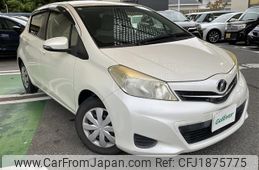 toyota vitz 2011 CFJ1875775